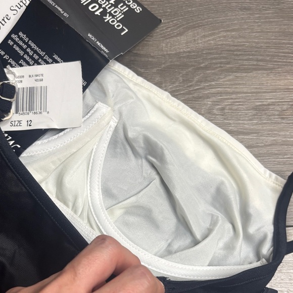 MIRACLESUIT DD-Cup Kara One Piece Colorblock Swimsuit - Picture 12 of 15